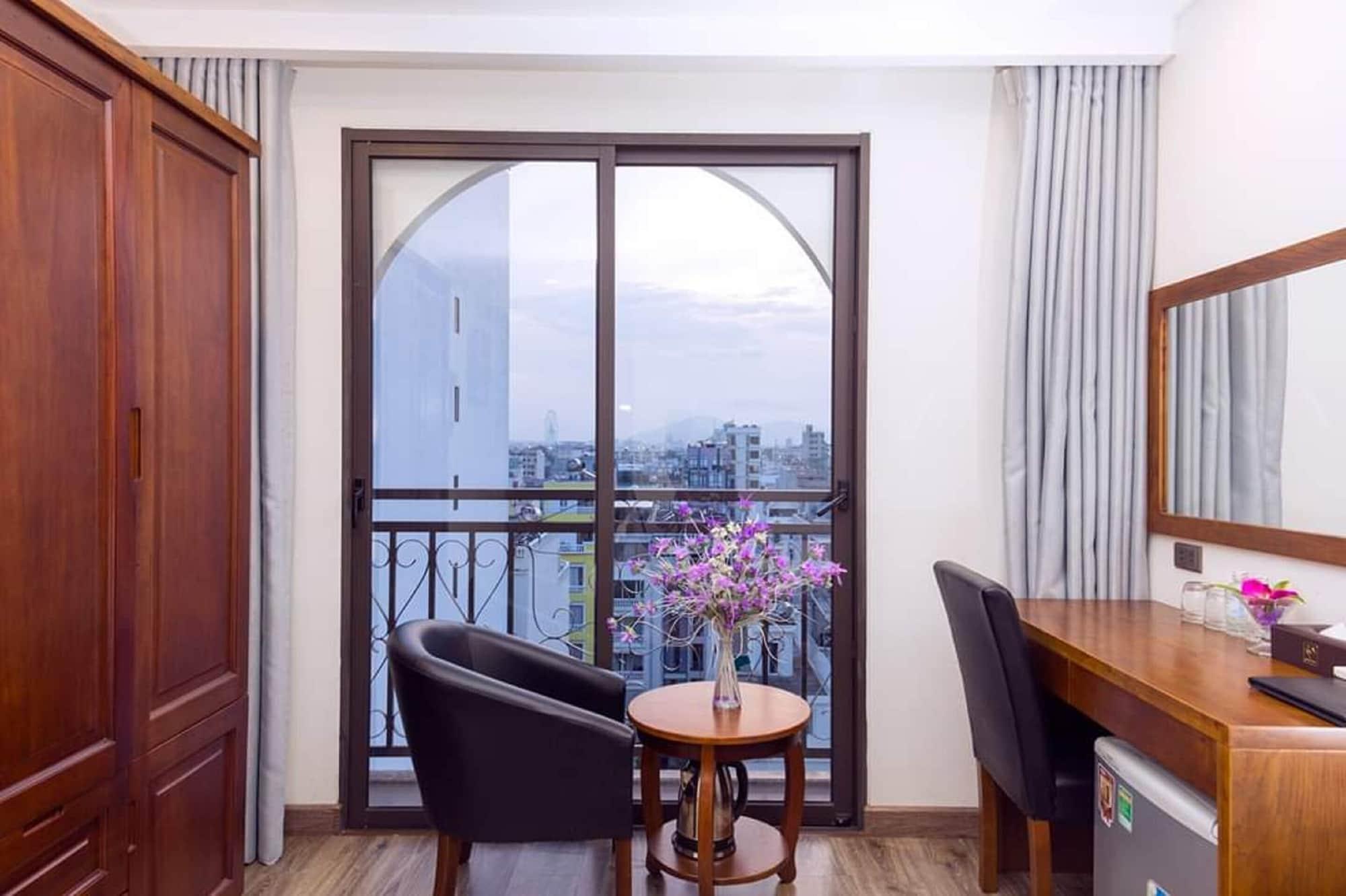 Royal Charm Hotel Da Nang Eksteriør billede