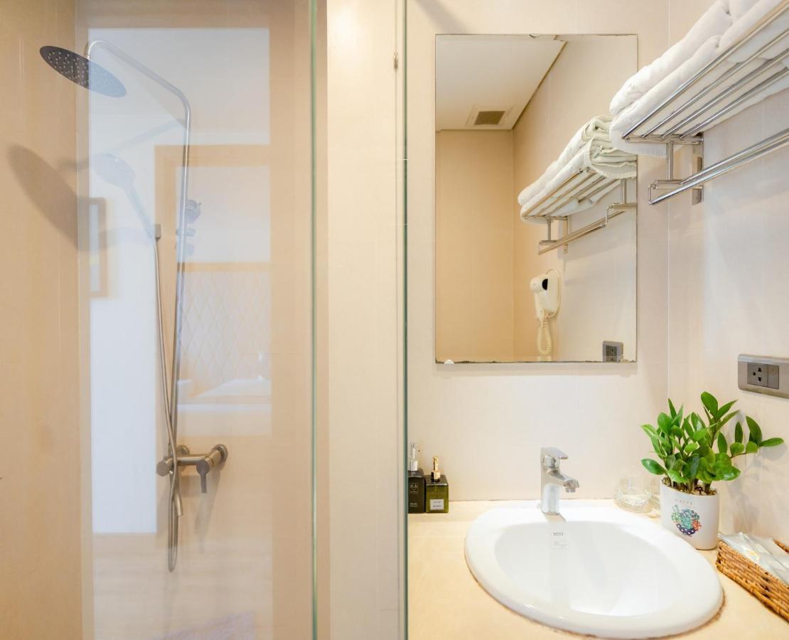 Royal Charm Hotel Da Nang Eksteriør billede